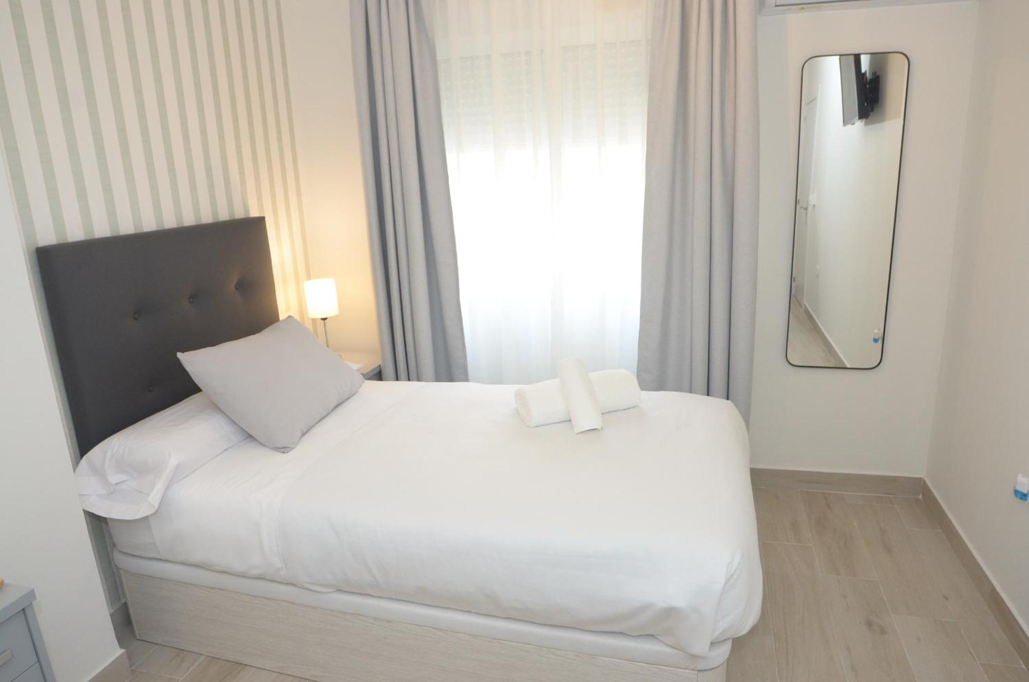 Alojamiento Beethoven Luxury Μάλαγα Εξωτερικό φωτογραφία