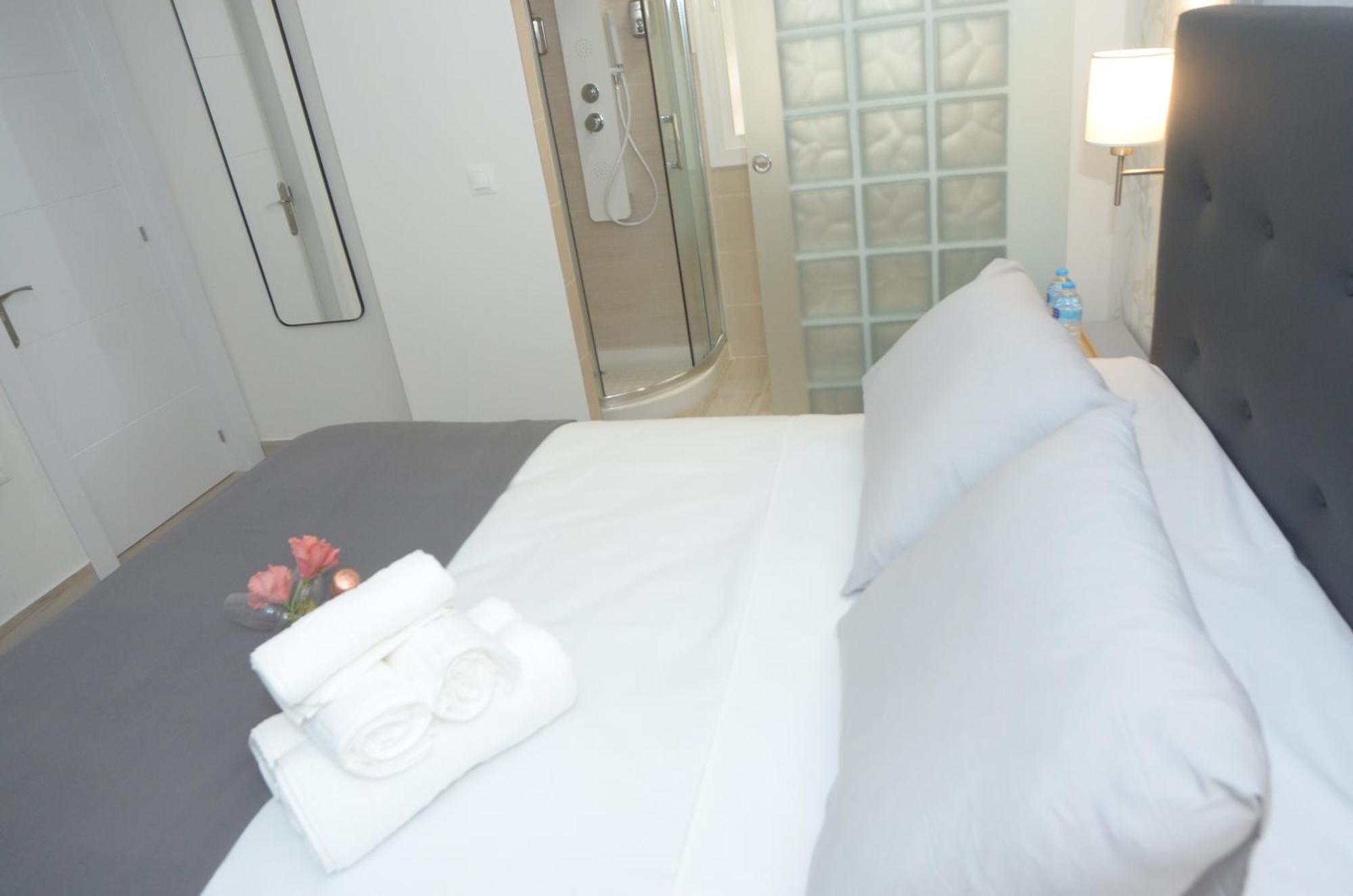 Alojamiento Beethoven Luxury Μάλαγα Εξωτερικό φωτογραφία