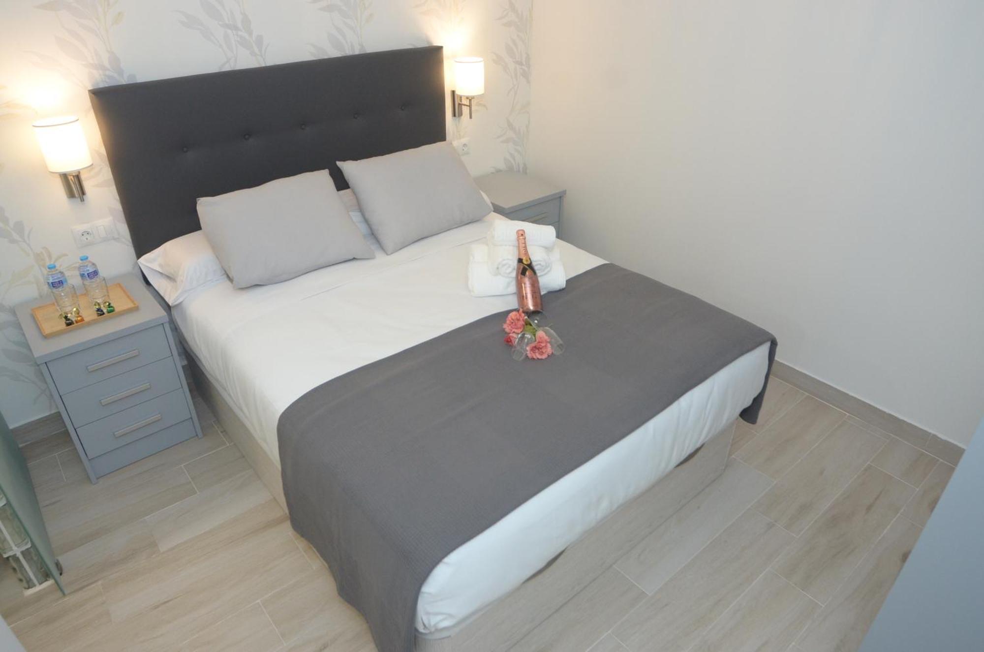 Alojamiento Beethoven Luxury Μάλαγα Εξωτερικό φωτογραφία